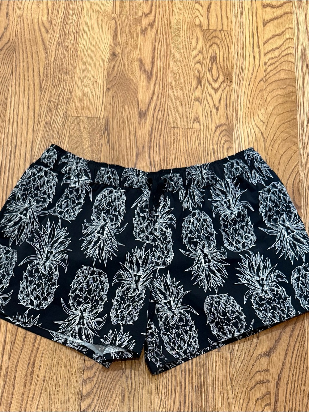Lauren James Black Pineapple-Print Athletic Shorts